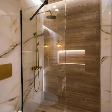 Apartment F Films Luxury *